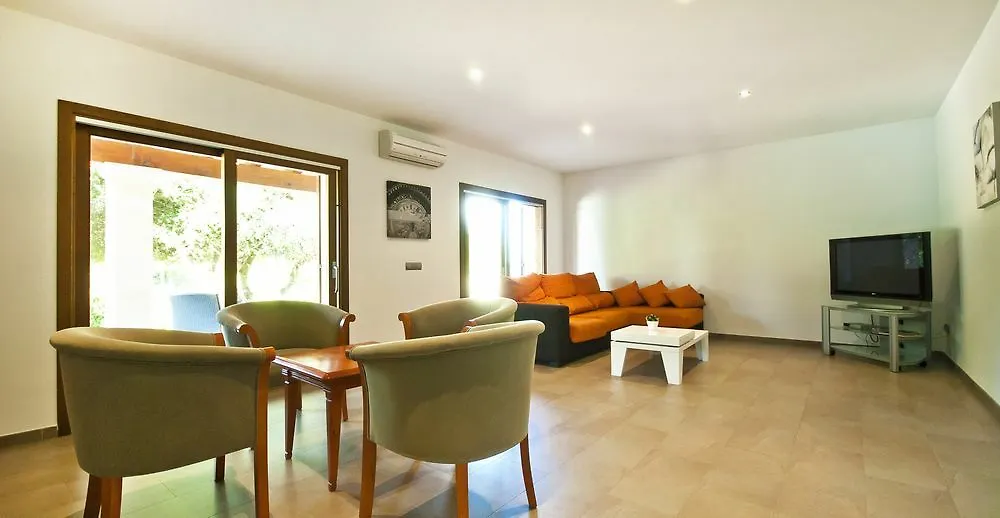 אלקודיה Finca Santa Maria